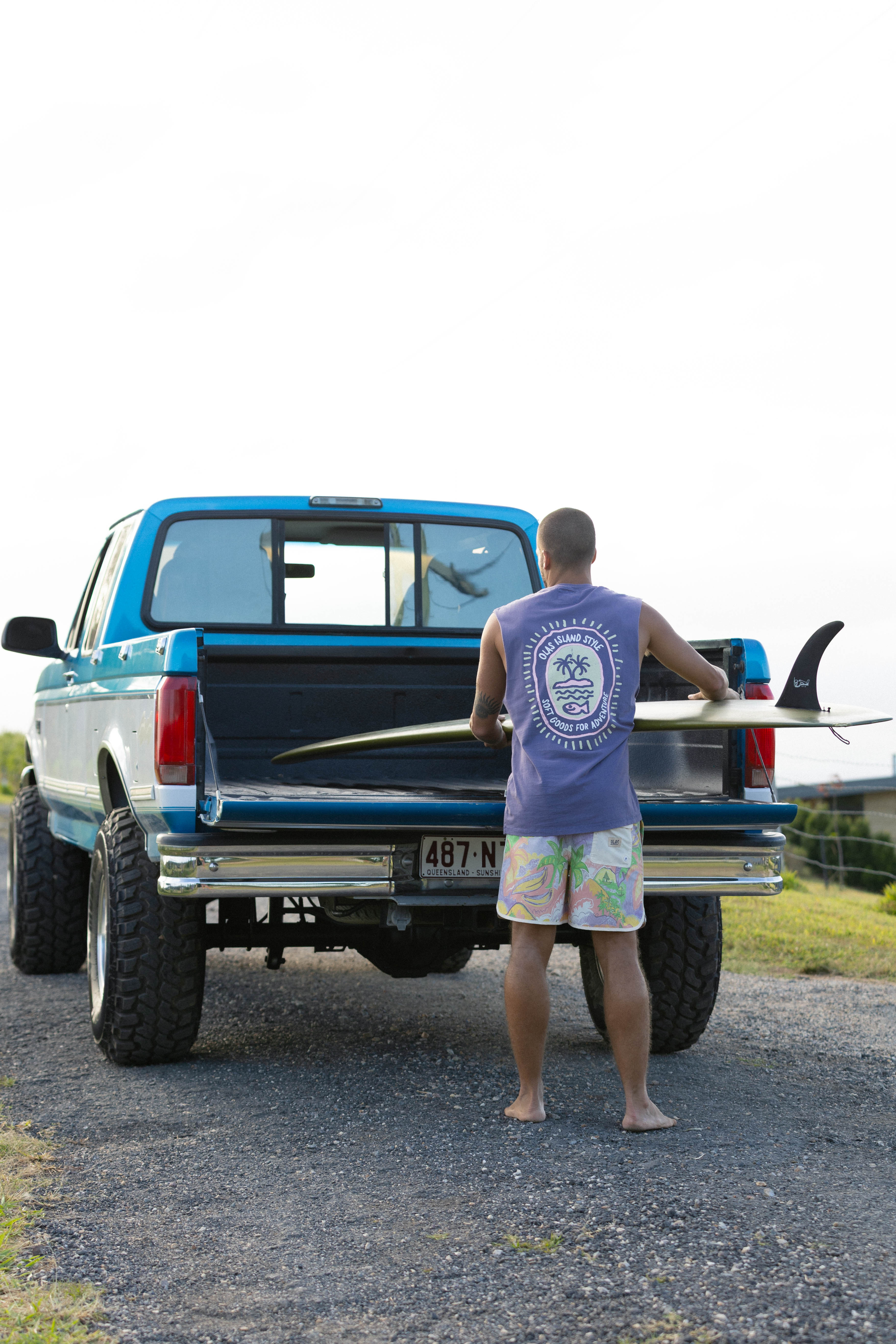 ISLAND STYLE TANK - OLAS SUPPLY CO.