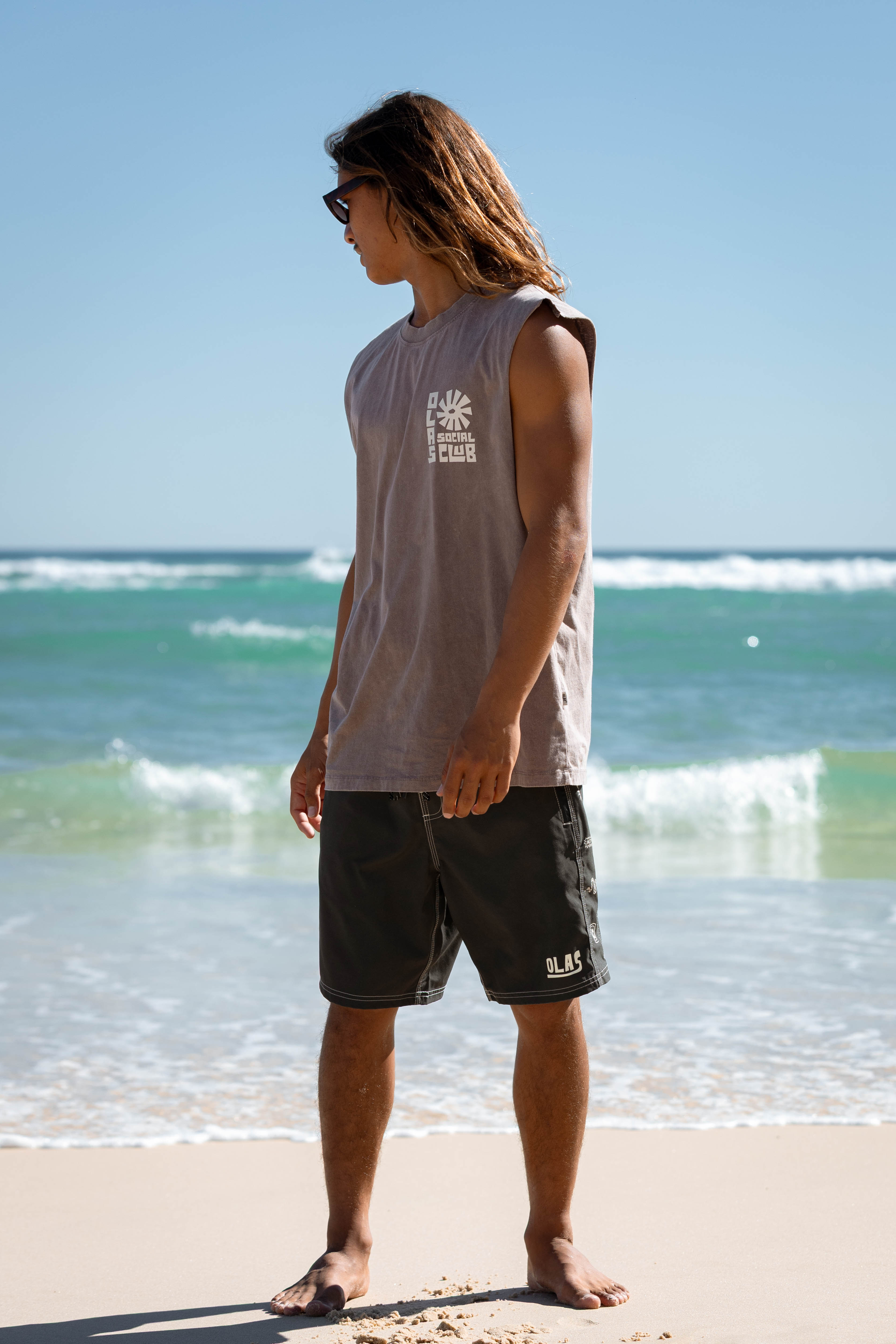 SOCIAL CLUB TANK - OLAS SUPPLY CO.