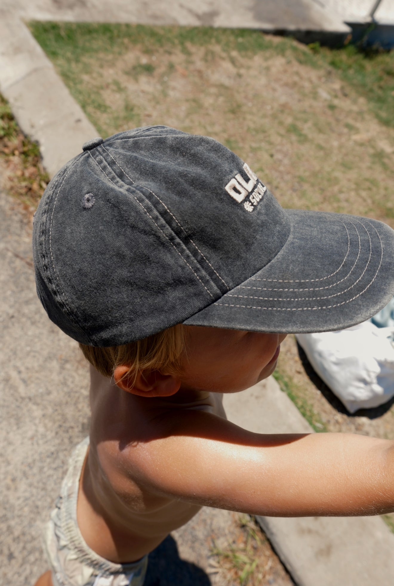 SOCIAL CLUB MINI CAP - OLAS SUPPLY CO.