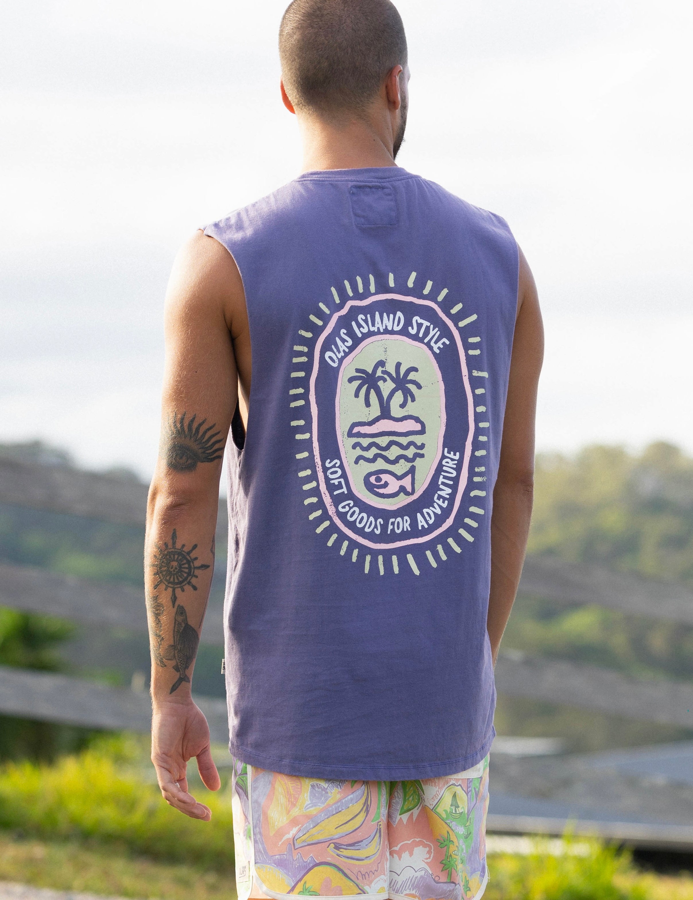 ISLAND STYLE TANK - OLAS SUPPLY CO.