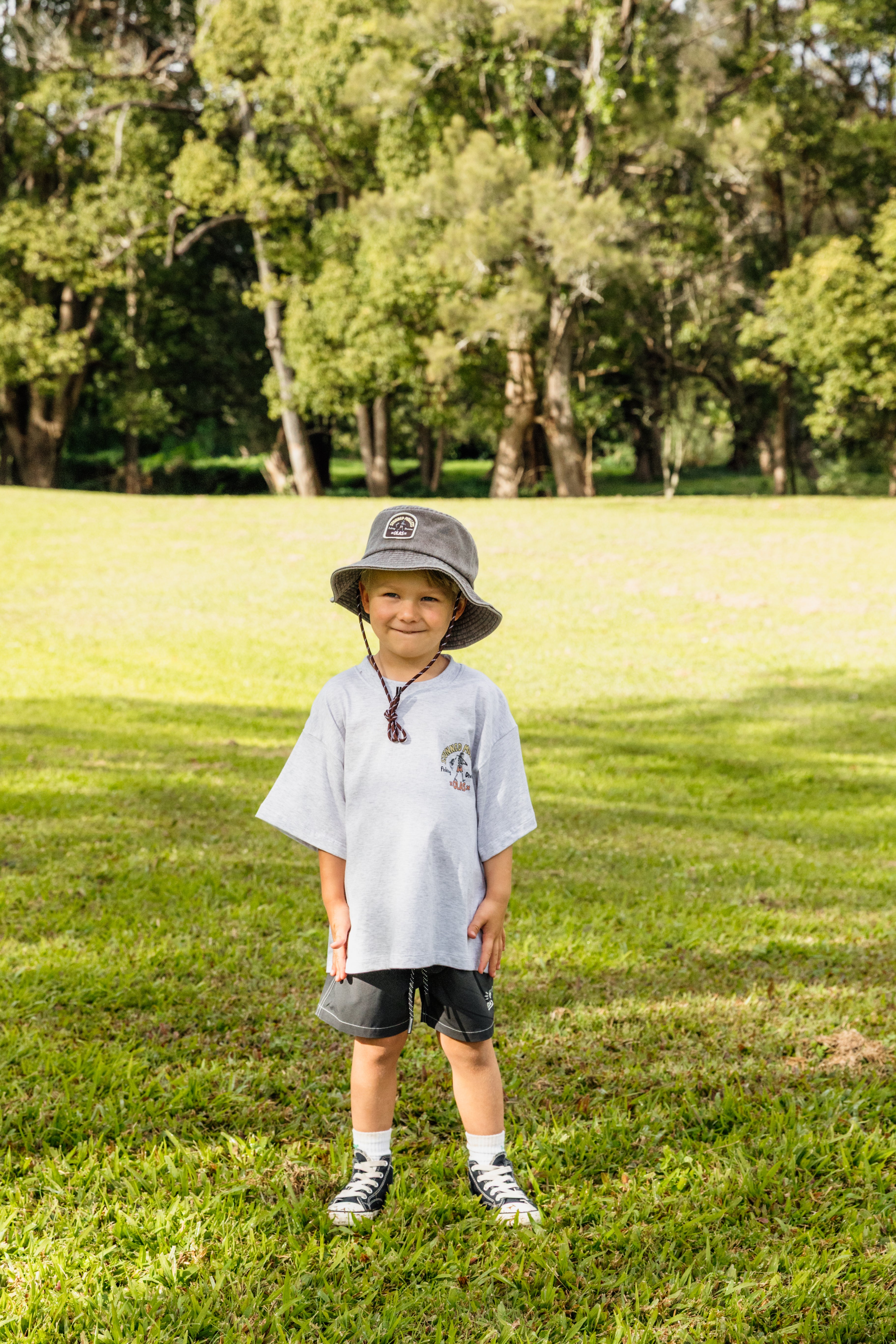 STUNNED MULLETS MINI TEE - OLAS SUPPLY CO.