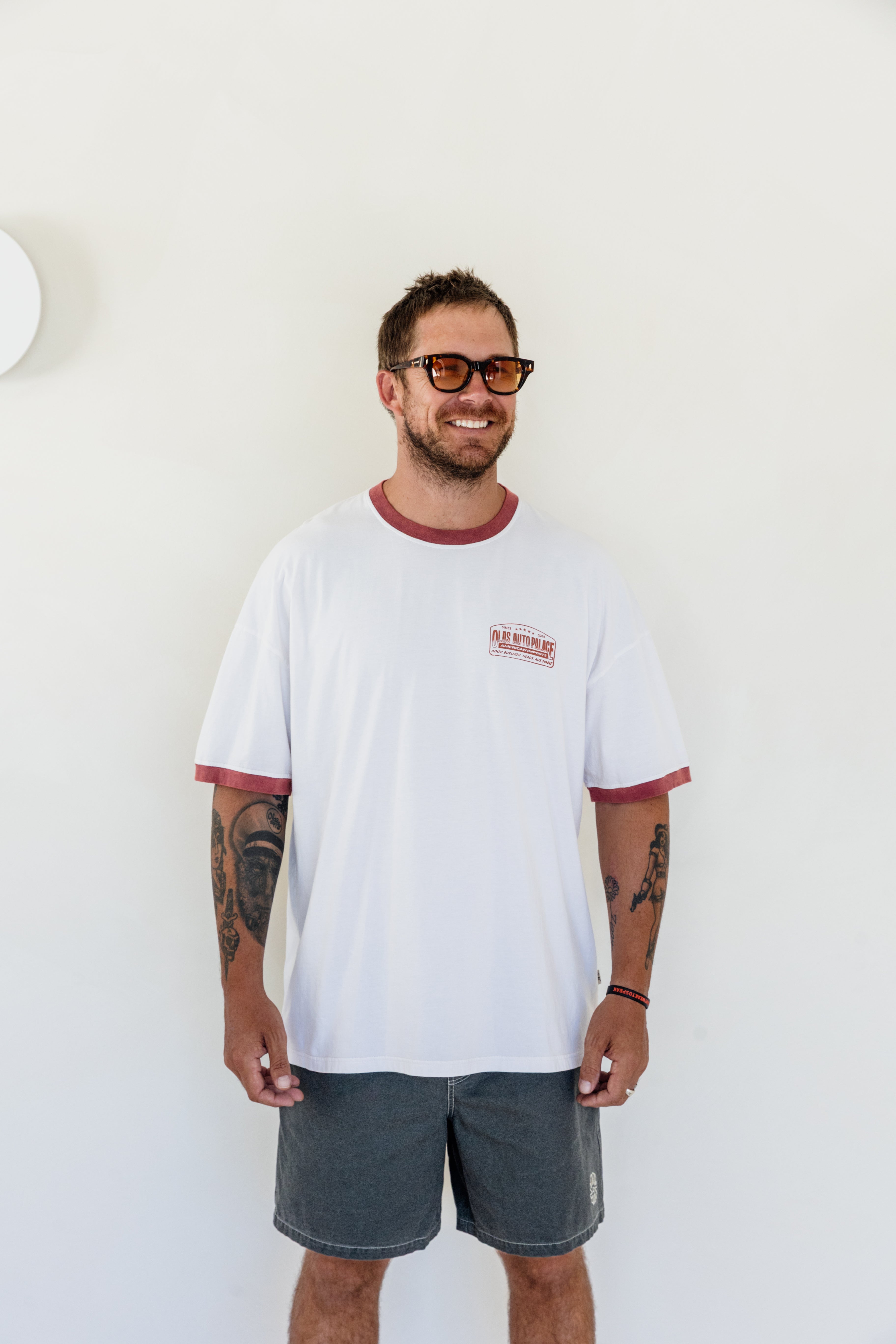 AUTOPALACE BOX TEE - OLAS SUPPLY CO.