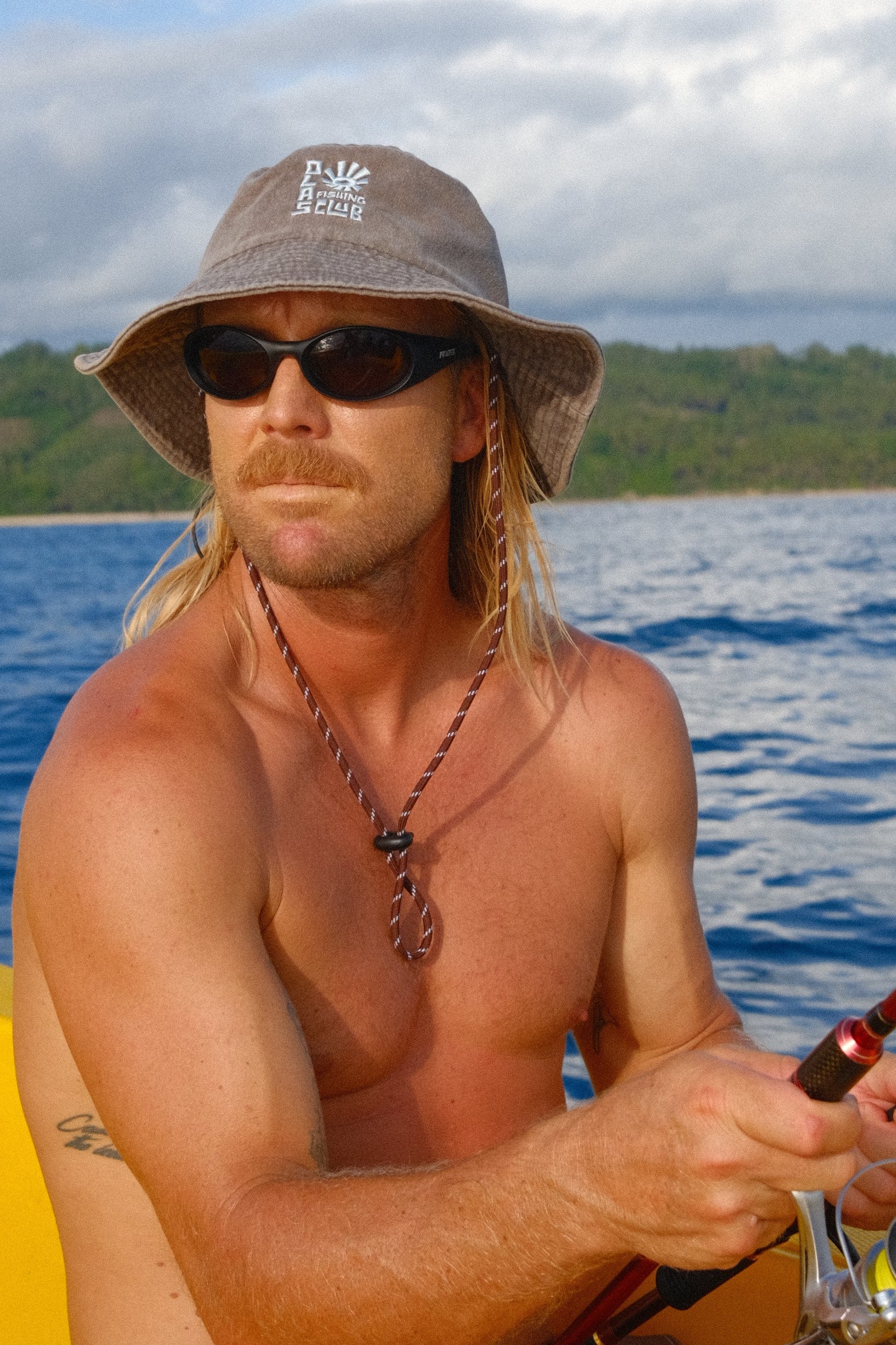 FISHING CLUB BUCKET HAT - OLAS SUPPLY CO.